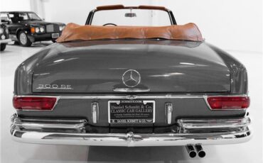 Mercedes-Benz-S-Class-1967-Cabriolet-7