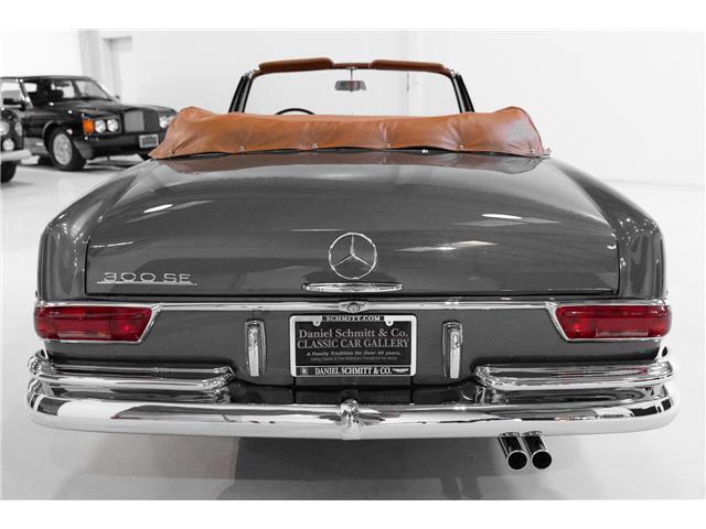 Mercedes-Benz-S-Class-1967-Cabriolet-7