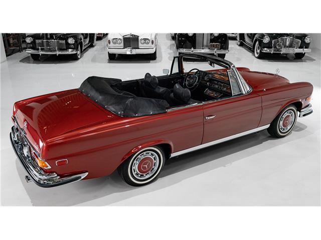 Mercedes-Benz-S-Class-1971-Cabriolet-10