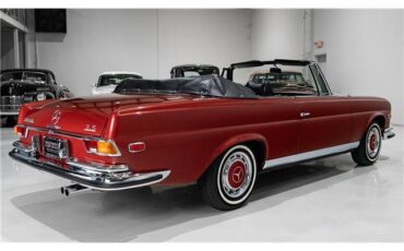 Mercedes-Benz-S-Class-1971-Cabriolet-6