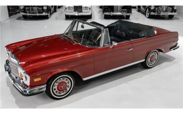 Mercedes-Benz-S-Class-1971-Cabriolet-9