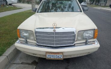 Mercedes-Benz-S-Class-1987-Sedan-7