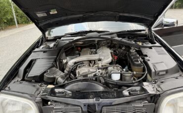 Mercedes-Benz-S-Class-1993-Sedan-1