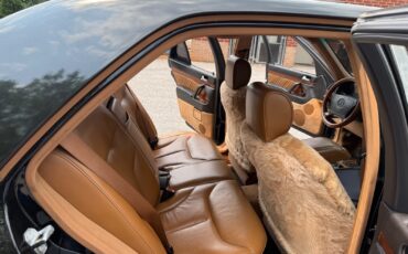 Mercedes-Benz-S-Class-1993-Sedan-10