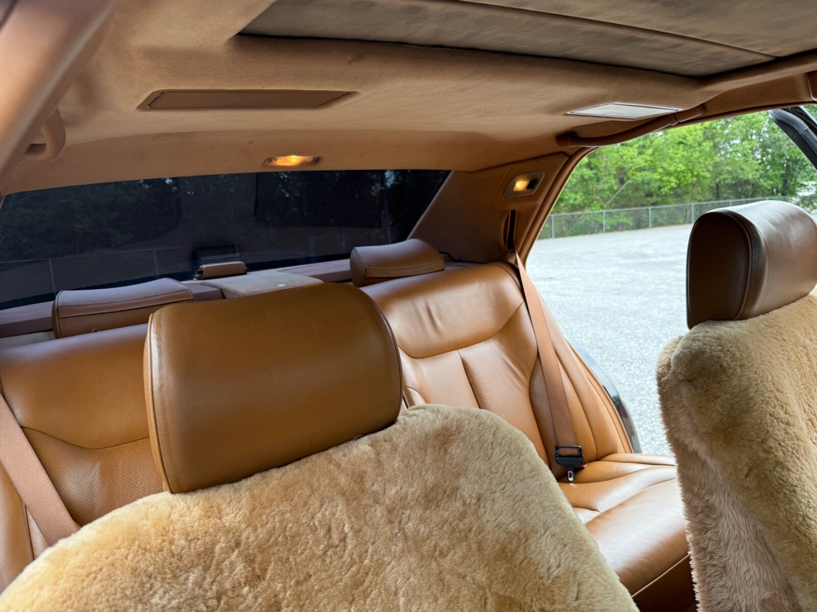 Mercedes-Benz-S-Class-1993-Sedan-14