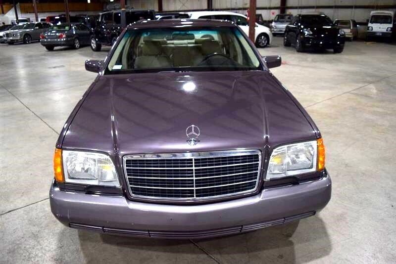 Mercedes-Benz-S-Class-1993-Sedan-8