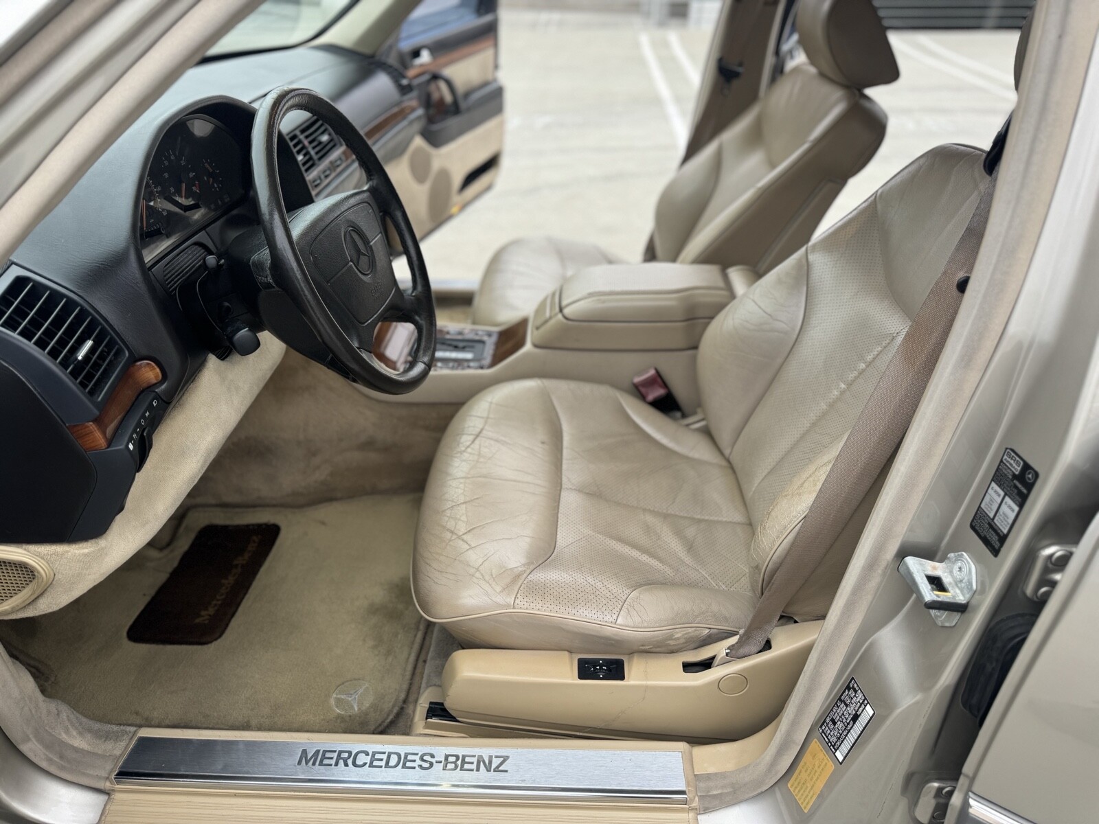 Mercedes-Benz-S-Class-1994-10