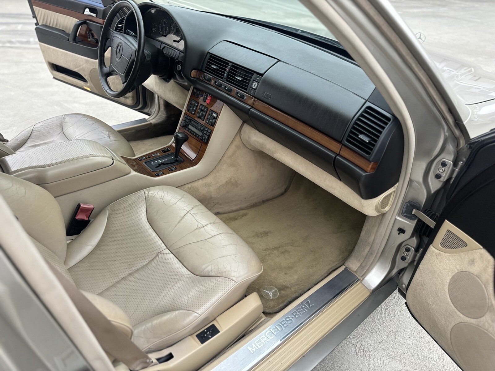 Mercedes-Benz-S-Class-1994-15