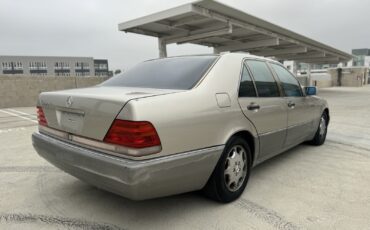 Mercedes-Benz-S-Class-1994-5