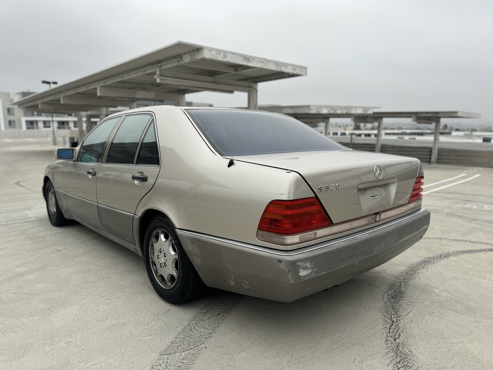 Mercedes-Benz-S-Class-1994-7
