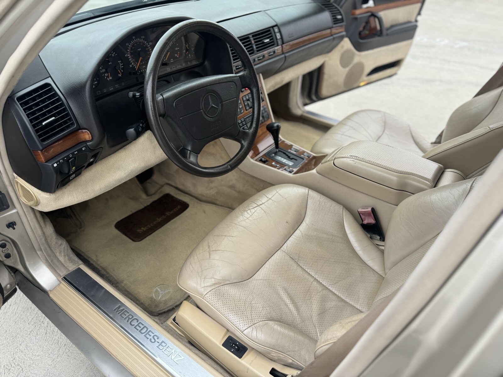 Mercedes-Benz-S-Class-1994-9