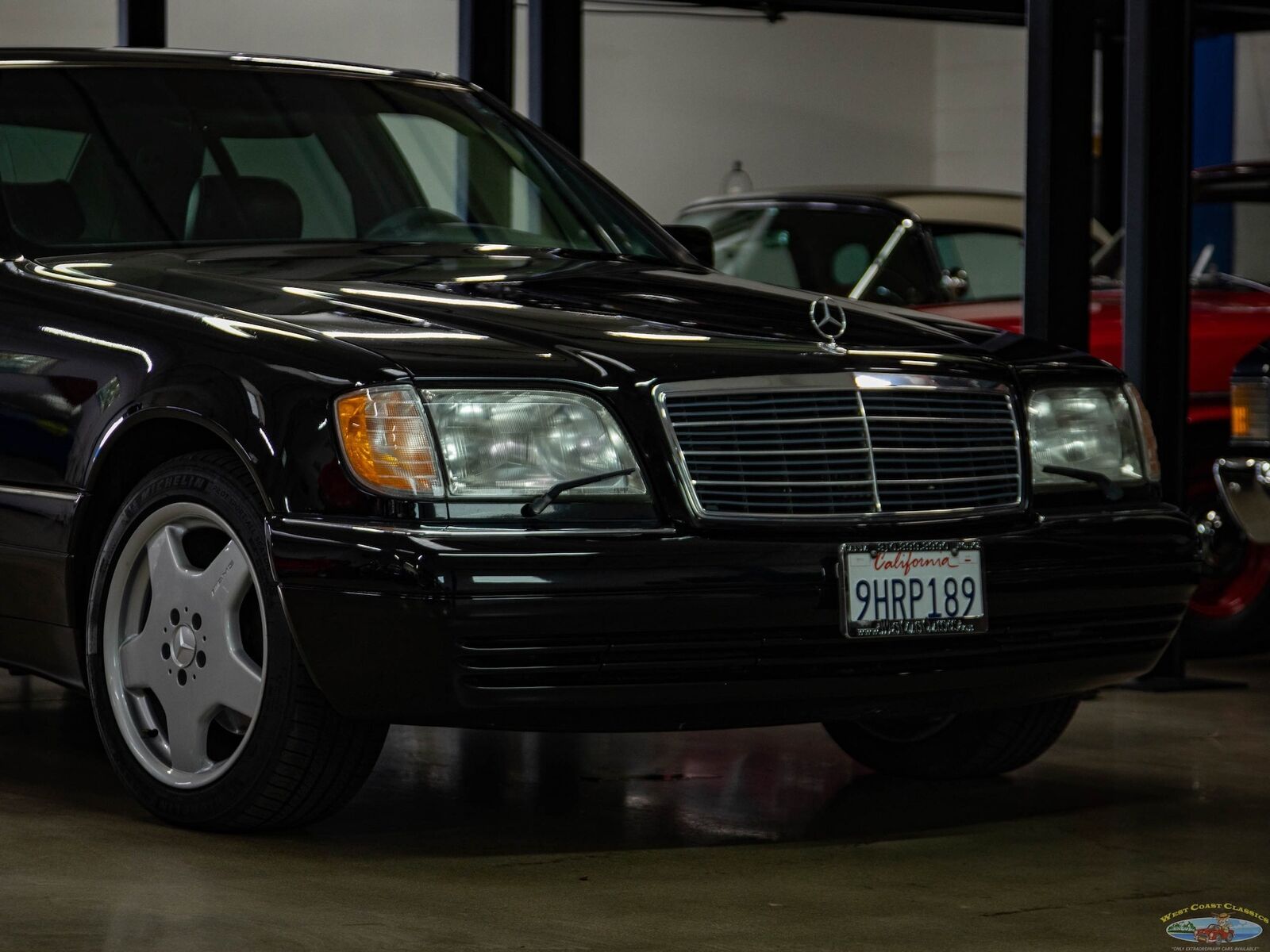 Mercedes-Benz-S-Class-1995-Sedan-11