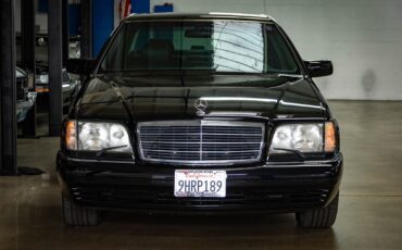Mercedes-Benz-S-Class-1995-Sedan-12