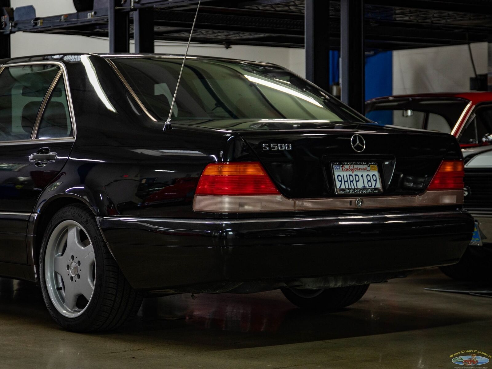 Mercedes-Benz-S-Class-1995-Sedan-19
