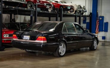 Mercedes-Benz-S-Class-1995-Sedan-20