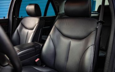 Mercedes-Benz-S-Class-1995-Sedan-24
