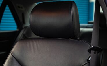 Mercedes-Benz-S-Class-1995-Sedan-25