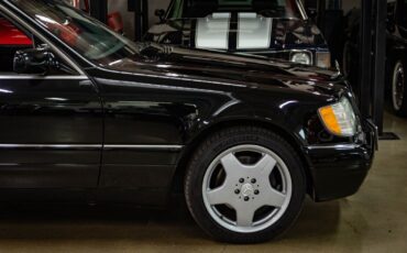 Mercedes-Benz-S-Class-1995-Sedan-3