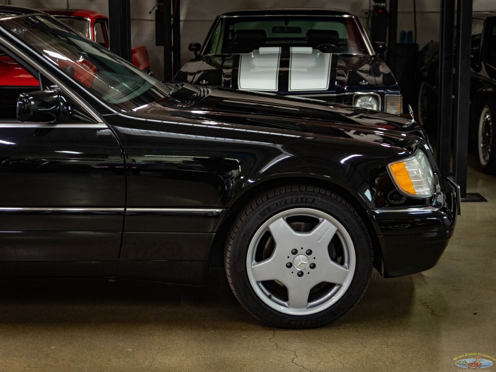 Mercedes-Benz-S-Class-1995-Sedan-3