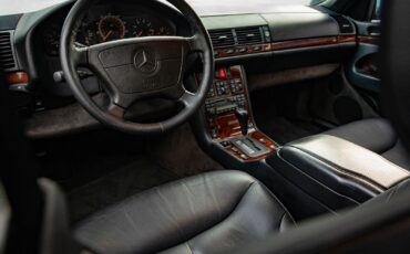 Mercedes-Benz-S-Class-1995-Sedan-30