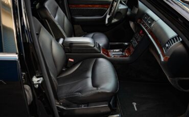 Mercedes-Benz-S-Class-1995-Sedan-39
