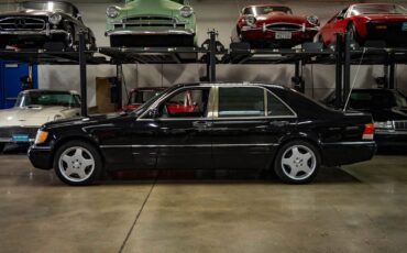 Mercedes-Benz-S-Class-1995-Sedan-5