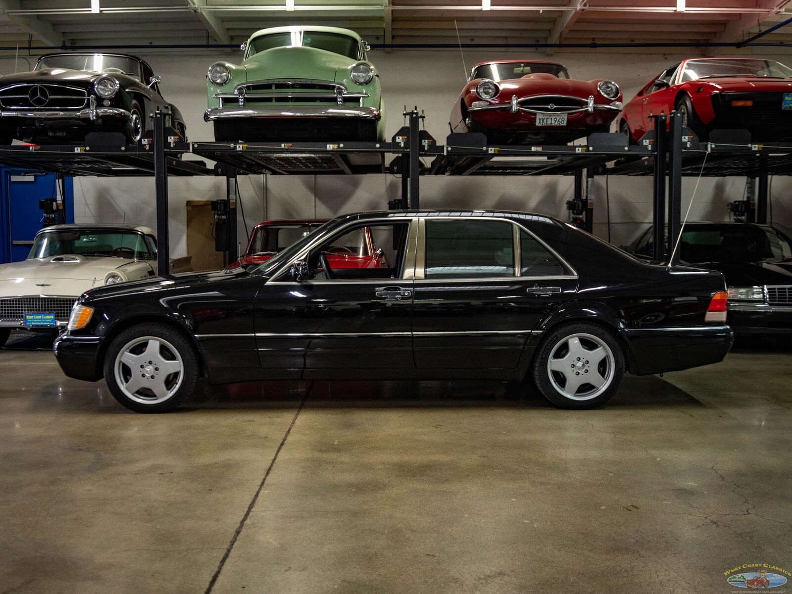 Mercedes-Benz-S-Class-1995-Sedan-5