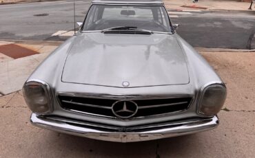 Mercedes-Benz-SL-Class-1966-Convertible-1