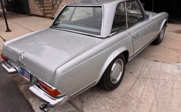 Mercedes-Benz-SL-Class-1966-Convertible-3