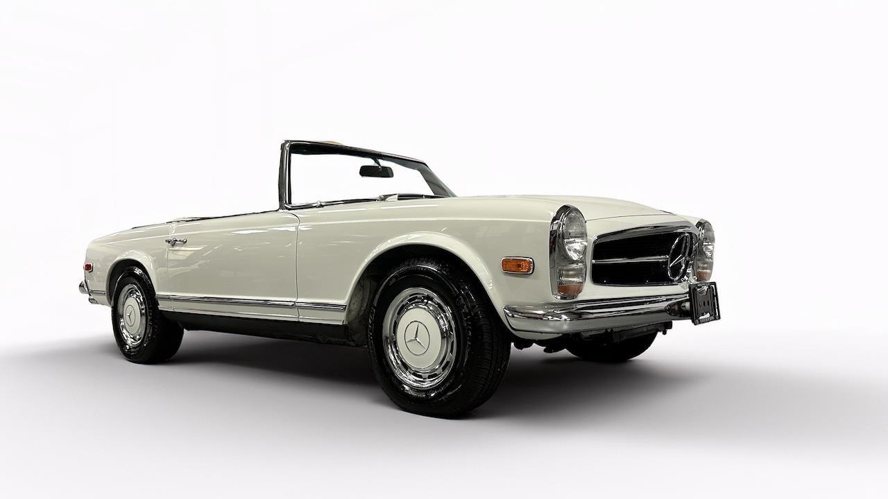 Mercedes-Benz-SL-Class-1968-13