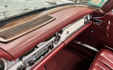 Mercedes-Benz-SL-Class-1968-34
