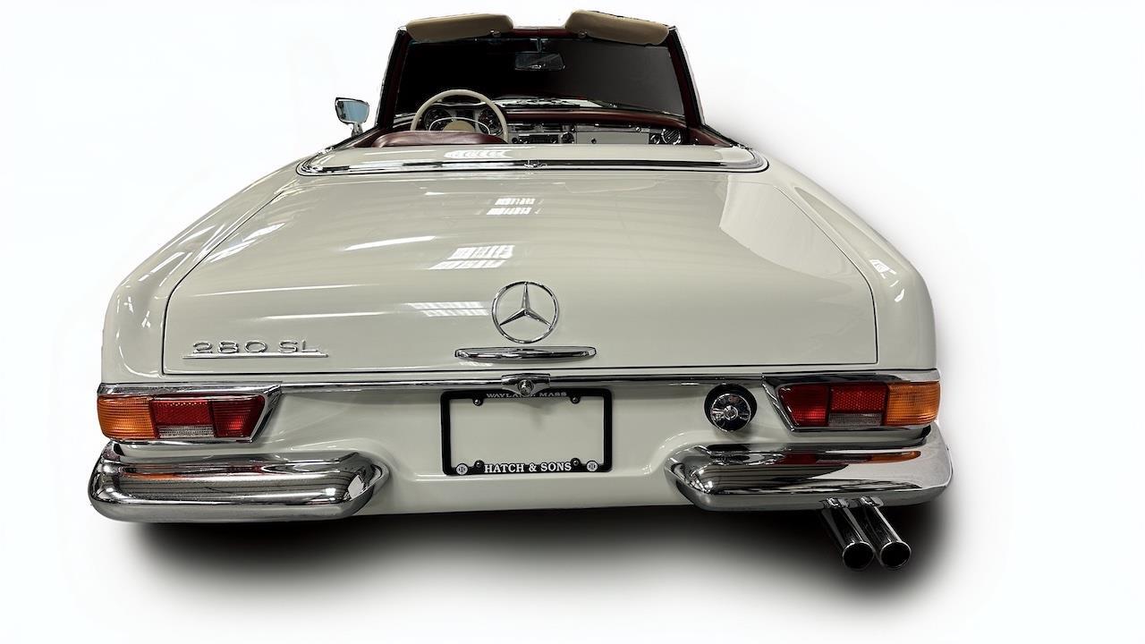 Mercedes-Benz-SL-Class-1968-4