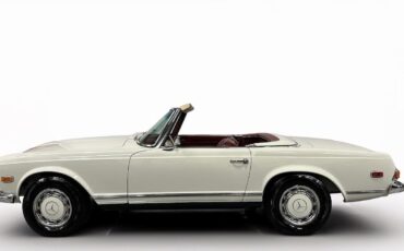 Mercedes-Benz-SL-Class-1968-6