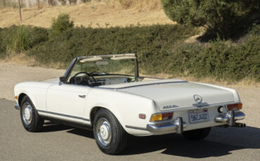 Mercedes-Benz-SL-Class-1968-Convertible-2