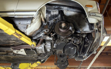 Mercedes-Benz-SL-Class-1968-Convertible-21