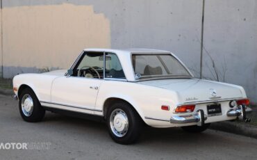 Mercedes-Benz-SL-Class-1969-Convertible-14