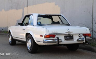 Mercedes-Benz-SL-Class-1969-Convertible-15