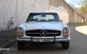 Mercedes-Benz-SL-Class-1969-Convertible-2