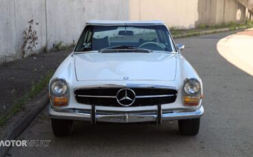 Mercedes-Benz-SL-Class-1969-Convertible-3