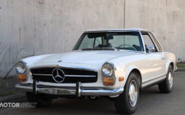 Mercedes-Benz-SL-Class-1969-Convertible-4