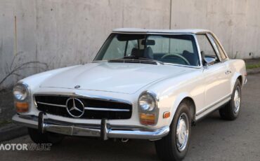 Mercedes-Benz-SL-Class-1969-Convertible-5