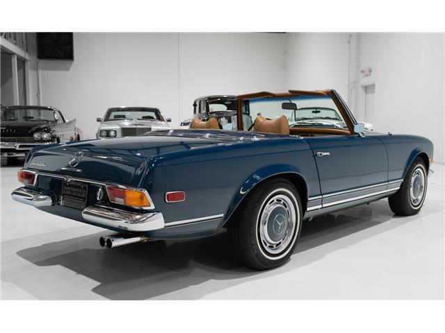 Mercedes-Benz-SL-Class-1970-Roadster-7