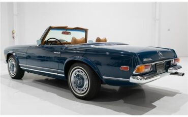 Mercedes-Benz-SL-Class-1970-Roadster-9