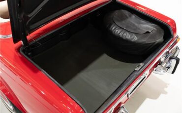 Mercedes-Benz-SL-Class-1971-Convertible-14