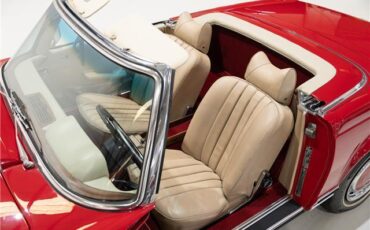 Mercedes-Benz-SL-Class-1971-Convertible-19