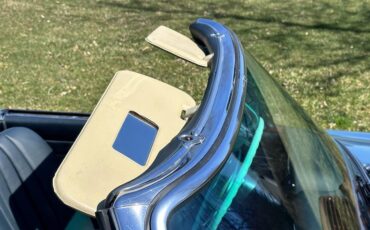 Mercedes-Benz-SL-Class-1971-Convertible-2