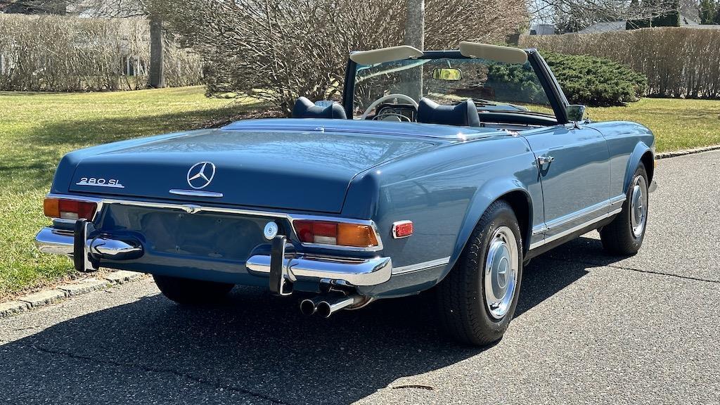 Mercedes-Benz-SL-Class-1971-Convertible-20