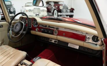 Mercedes-Benz-SL-Class-1971-Convertible-20