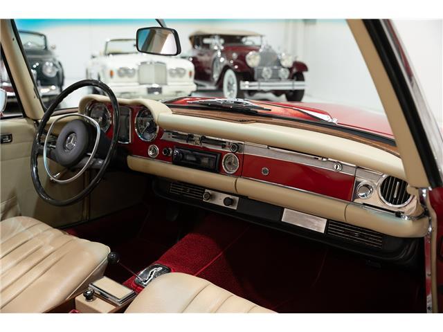 Mercedes-Benz-SL-Class-1971-Convertible-20