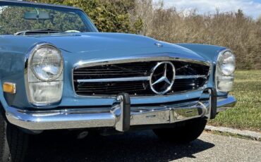 Mercedes-Benz-SL-Class-1971-Convertible-23